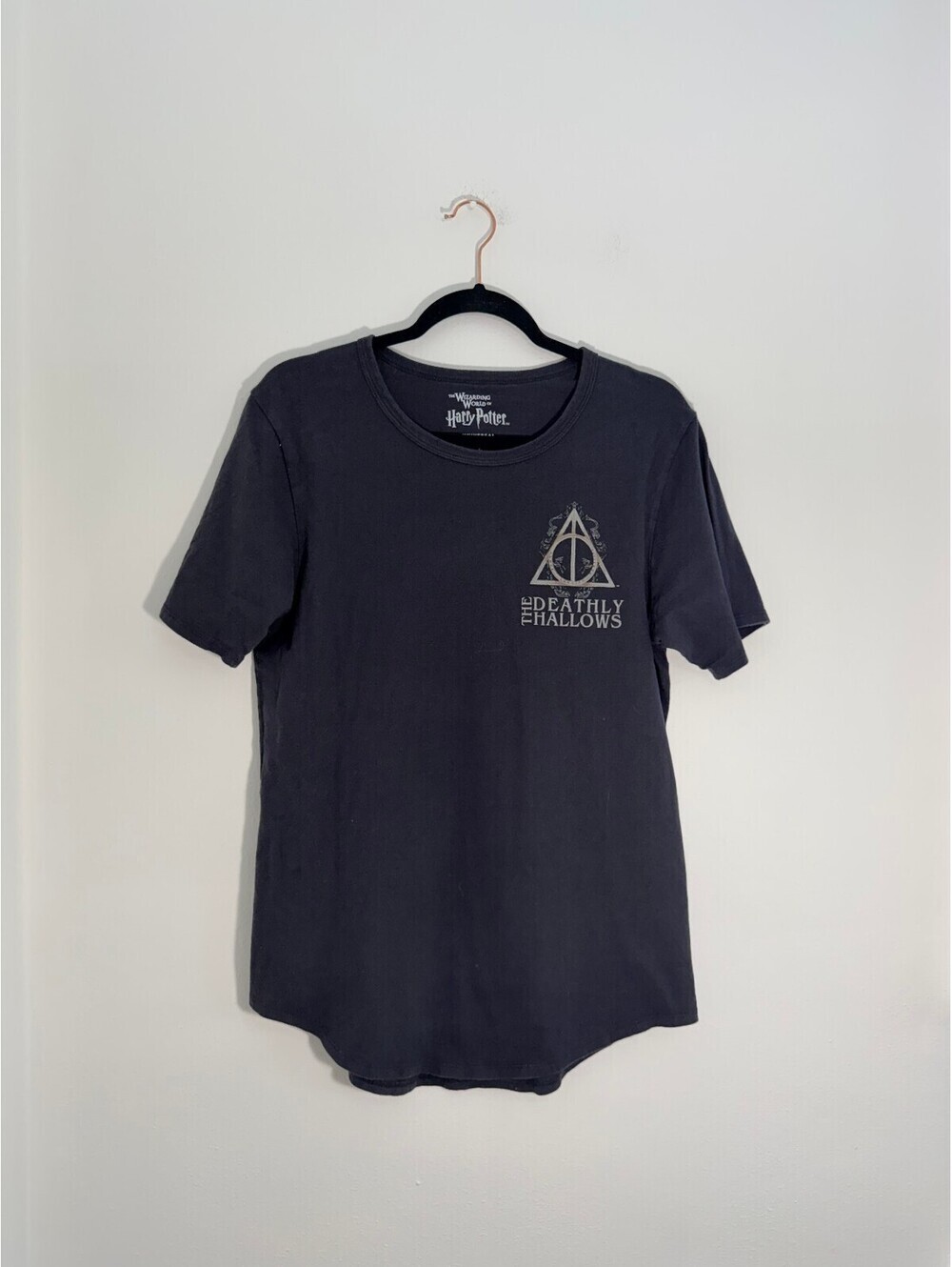 Harry Potter Deathly Hallows Graphic T-Shirt Universal Studios Black Cotton